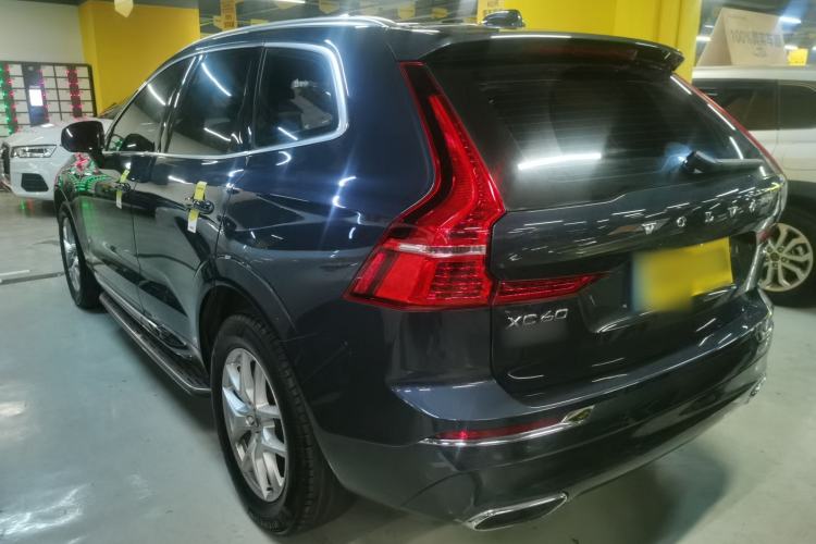 Used Volvo XC60 2021 T5 4x4 Smart Luxury Edition