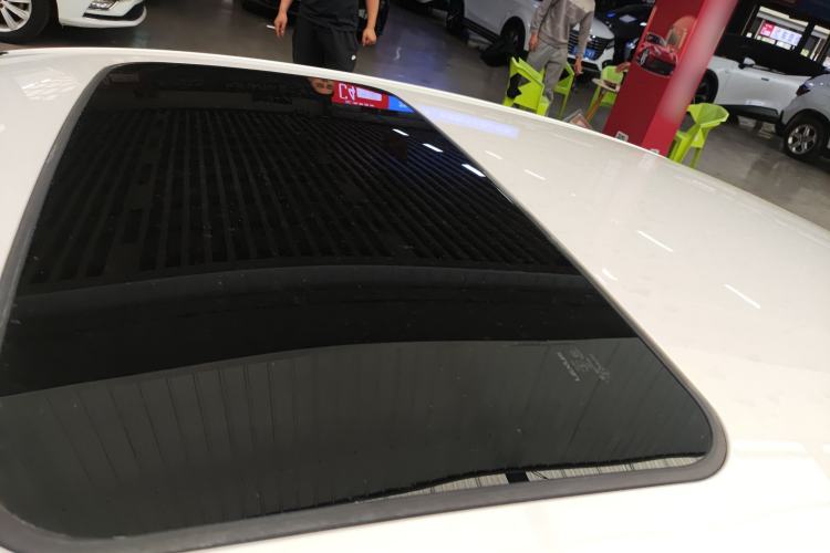 Used Lexus ES 2015 200 Elite Edition Roof