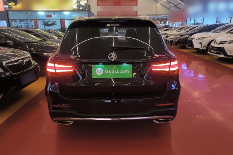 Used Mercedes-Benz GLC 2017 GLC 260 4MATIC Luxury Model
