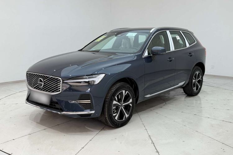 Used Volvo XC60 2026 B5 4x4 Smart Luxury Edition