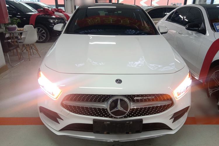Used Mercedes-Benz A-Class 2020 Restyled A 200 L Sport Sedan Fashion Version Front