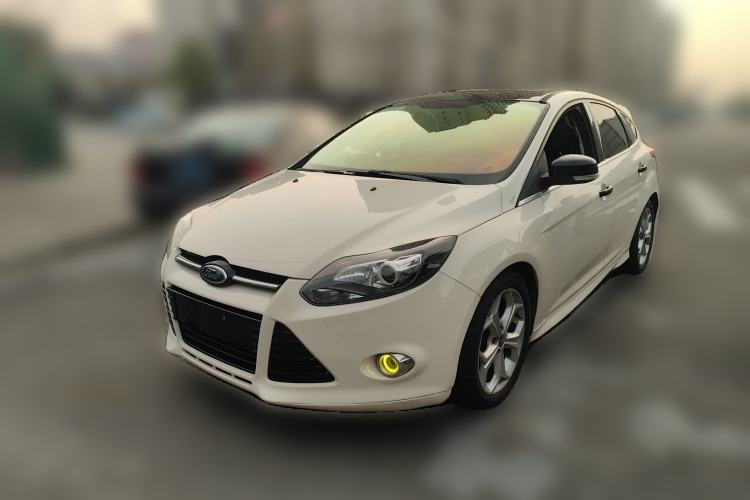 Used Ford Focus 2012 Hatchback 2.0L Manual Luxury Sport Model