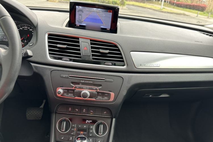 Used Audi Q3 2016 35 TFSI quattro all-wheel-drive style model Audio And AC Panel