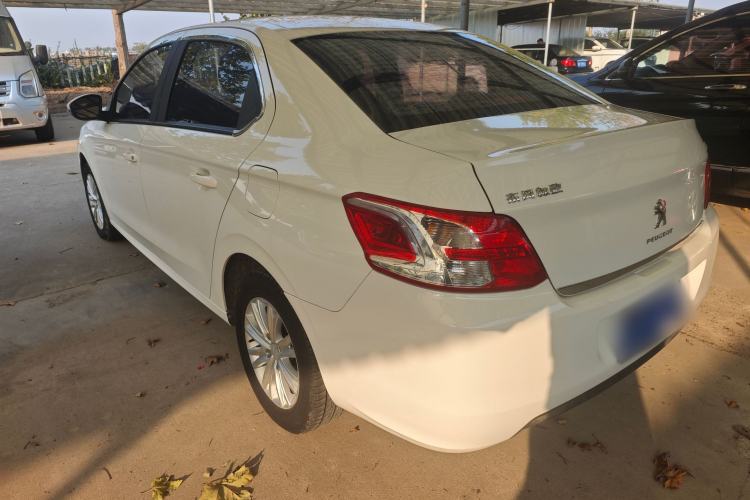 Used Peugeot 301 2016 1.6L Manual Comfort Edition
