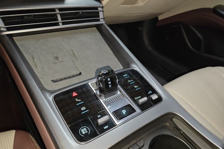 Used BYD Seal 2023 DM-i 1.5T 121km Prestige Model