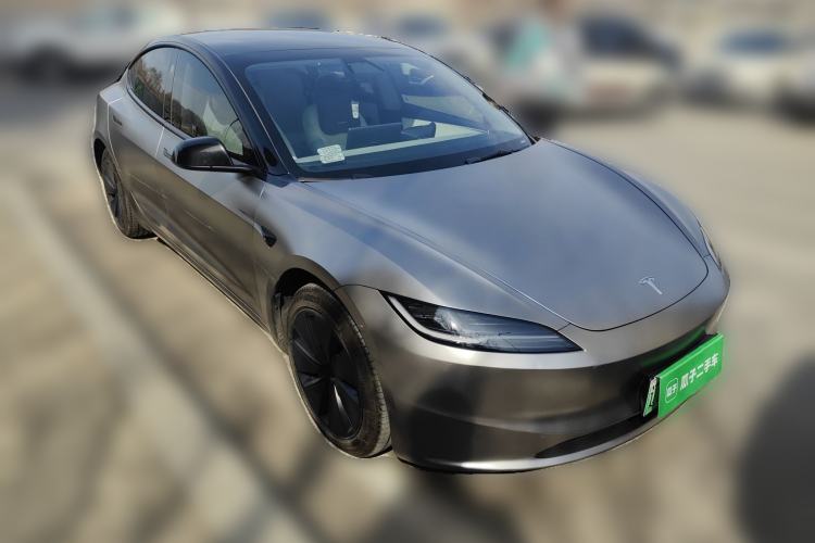 Used Tesla Model 3 2023 Long-Range All-Wheel-Drive Version

