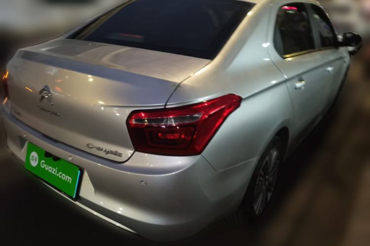 Used Citroen Elysee 2015 Zhishang Edition 1.6L Manual Fashion Model