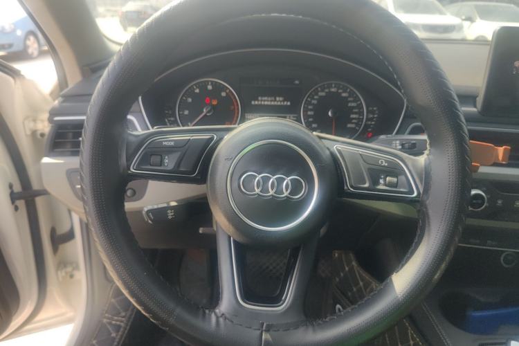 Used Audi A4L 2017 40 TFSI Ambition Edition