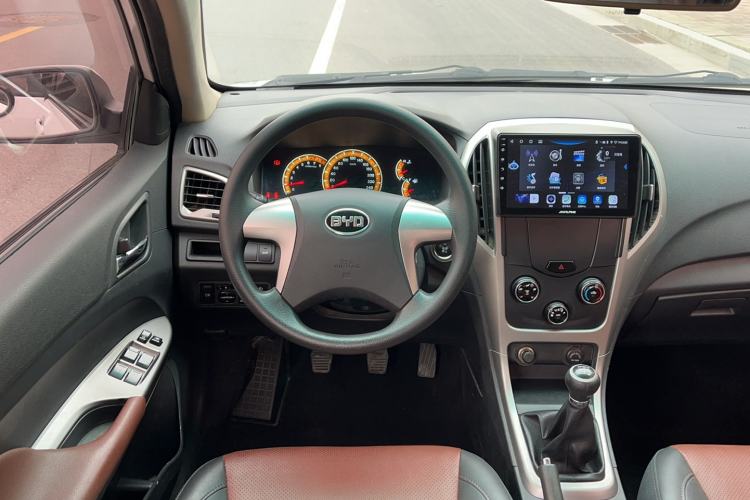 Used BYD F3 2015 Energy-Saving Edition 1.5L Manual Luxury Model