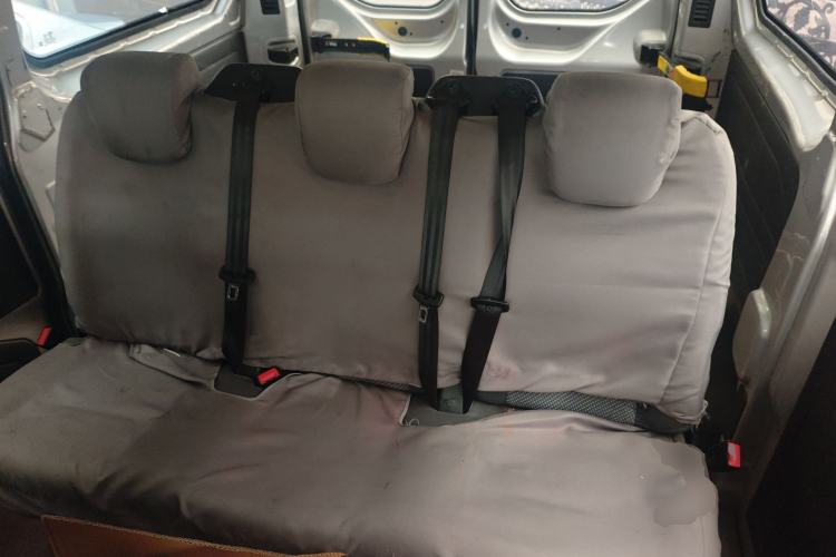 Used Ford Transit 2017 2.0T Diesel Multi-Purpose Commercial Vehicle Short Wheelbase Low Roof China V Standard
