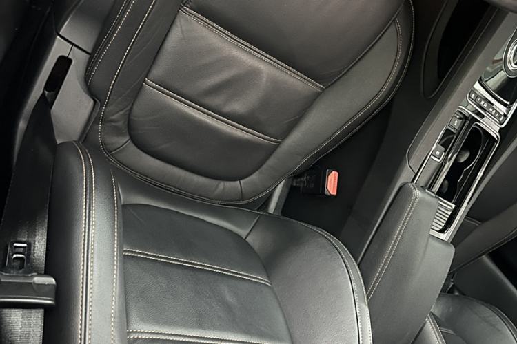 Used Jaguar F-PACE 2018 2.0T Four-Wheel Drive Urban Luxury Edition
