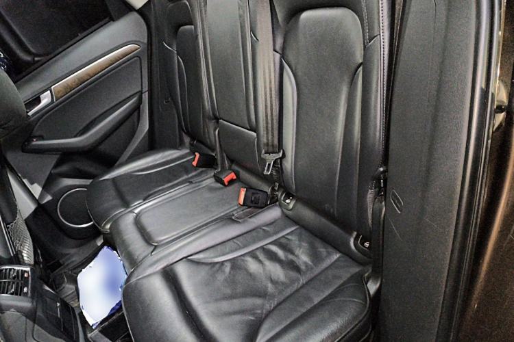 Used Audi Q5 2015 40 TFSI Comfort Model
