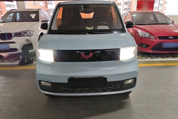 Used Wuling Hongguang MINIEV 2020 Freedom Version Lithium Iron Phosphate Front