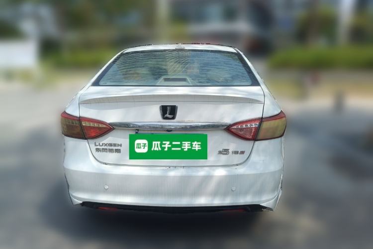 Used Luxgen 5 2014 Honor Navigation Edition 1.8T Automatic Luxury Model