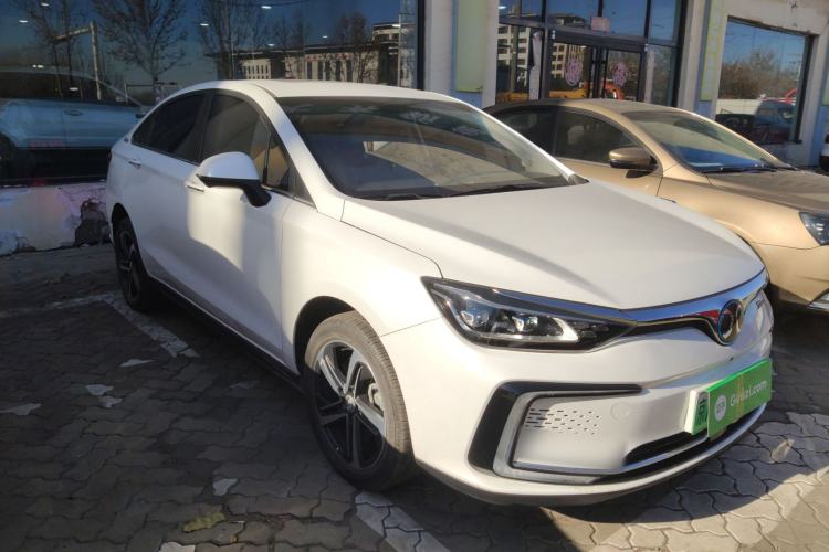 Used BAIC Beijing EU5 2018 R550 Smart Trend Edition
