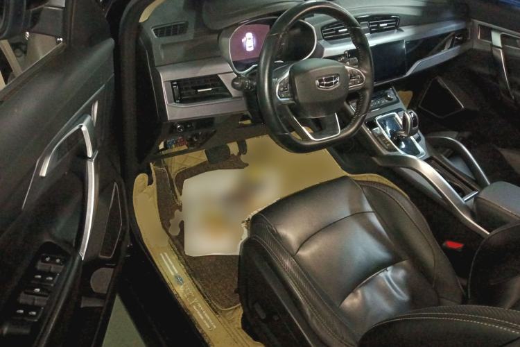 Used Geely Auto Emgrand X7 Sport 2021 Million Edition 1.8TD DCT Two-Wheel Drive Luxury Model
