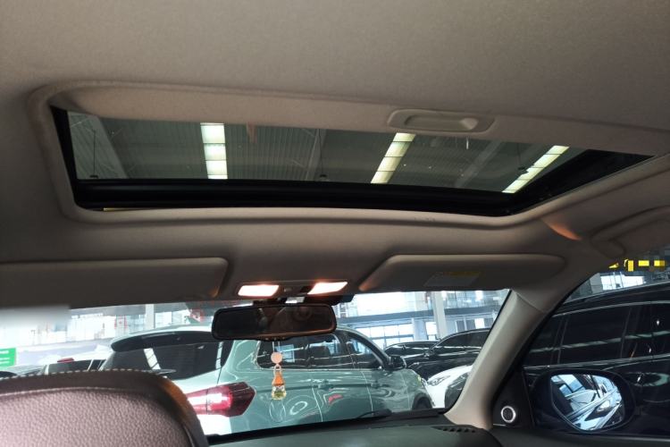 Used Mitsubishi Outlander 2018 2.0L Two-Wheel Drive Glory Edition 5 Seats