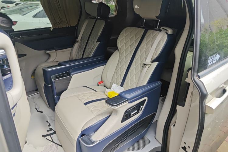 Used Buick GL8 2020 ES Land Cruiser 653T Comfort Edition Left Rear Seat