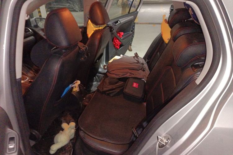 Used Volkswagen Golf 2012 1.6L Automatic Fashion Model
