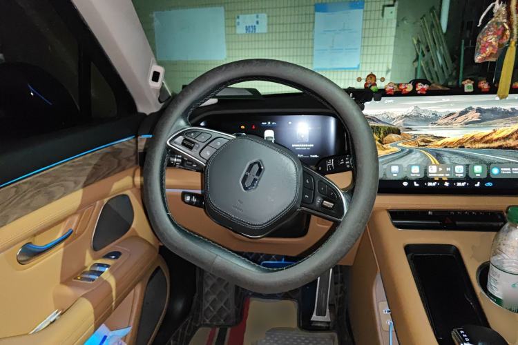 Used Hima AITO M5 2022 Extended-Range Four-Wheel Drive Ultimate Edition Steering Wheel