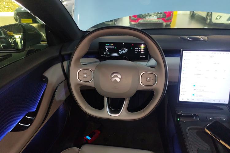 Used Nio ET5 2024 75 kWh Steering Wheel