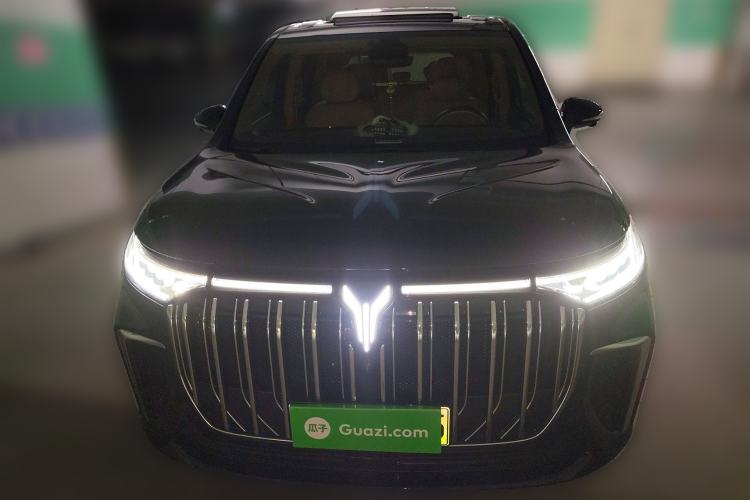 Used VOYAH Dream 2024 PHEV Extended-Range Premium Edition Front