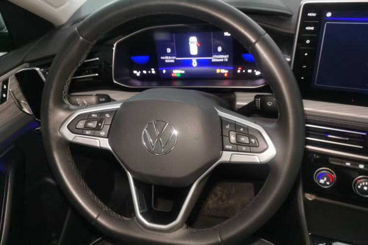 Used Volkswagen Sagitar 2023 280TSI DSG Beyond Lite Edition Steering Wheel