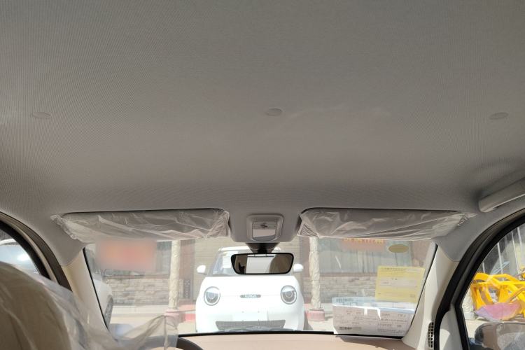 Used Wuling Hongguang MINIEV 2025 Four-Door Version Advanced Edition Headliner