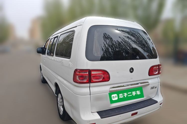 Used FORTHING Lingzhi 2023 M5L 1.6L Base Model 7 Seats
