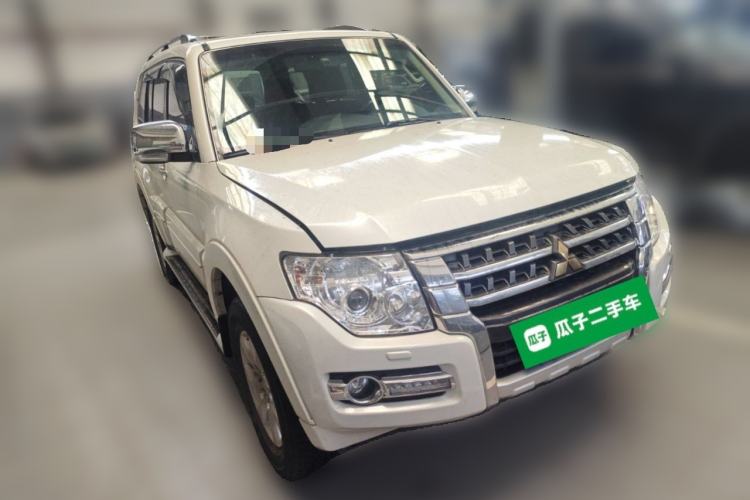 Used Mitsubishi Pajero 2020 3.0L Automatic Prestige Off-Road Edition