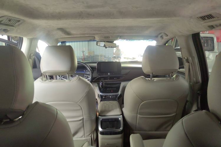 Used Buick GL8 2021 Land Cruiser Executive Class 652T Comfort Model