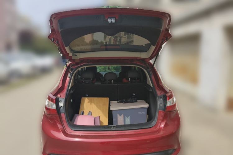 Used Nissan Tiida 2016 1.6L CVT Smart Drive Edition Trunk