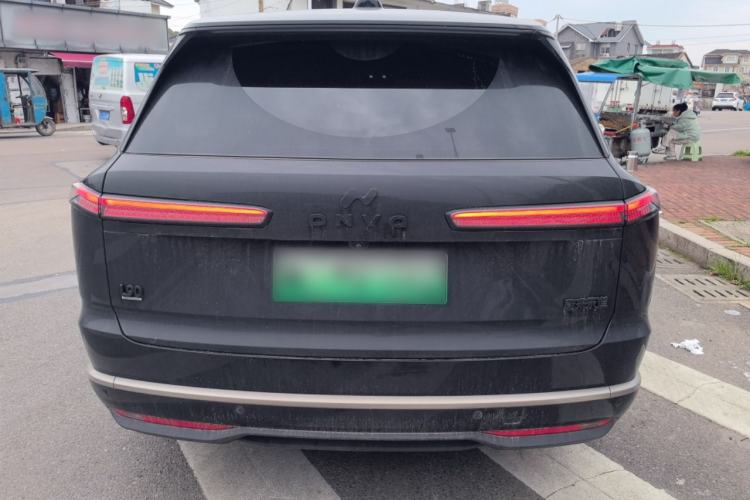 Used ONVO Luxeed L90 2025 Model—Max Six-Seater Version Rear