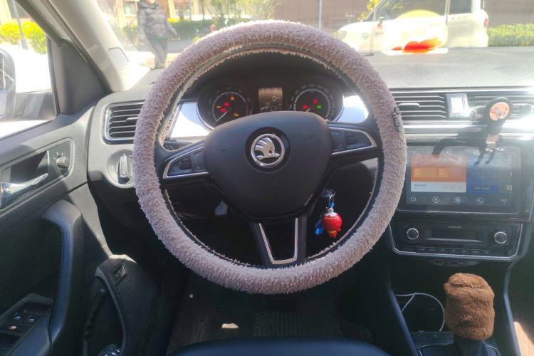 Used Skoda Rapid 2022 1.5L Automatic Comfort Edition
