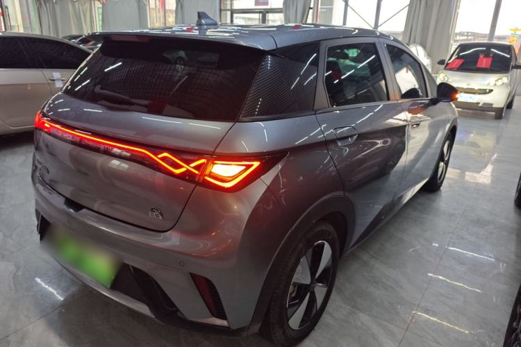 Used BYD Dolphin 2023 420 km Free Version
