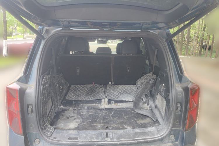 Used GAC Trumpchi GS8 2022 Dual-Engine Series 2.0TM Two-Wheel Drive Prestige Edition (7 Seats)
