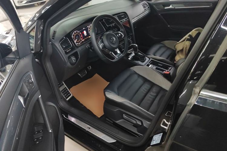 Used Volkswagen Golf 2019 280TSI DSG R-Line China VI Standard