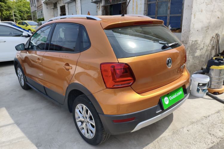 Used Volkswagen Polo 2014 1.6L Cross Polo Automatic Exterior 2