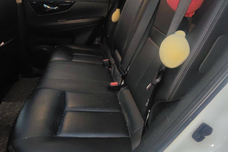 Used Nissan X-Trail 2022 2.0L Two-Wheel Drive Smart Connect Premium Edition Left Rear Seat