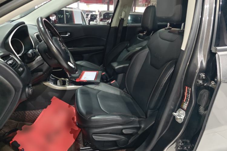 Used Jeep Compass 2017 200T Automatic Family Edition Left Front Seat