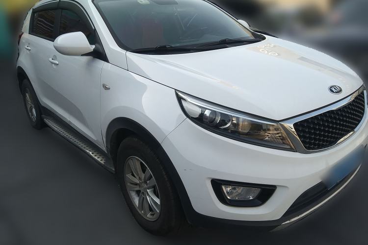 Used Kia Sportage R 2015 2.0L Automatic Two-Wheel Drive GL Front Right 45 Deg