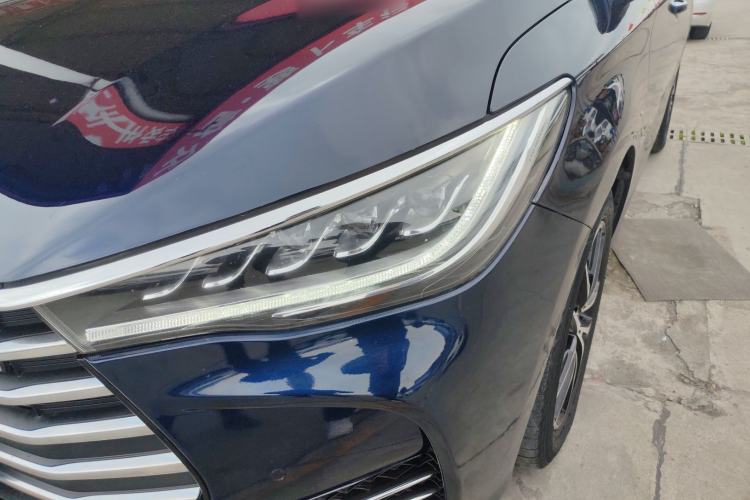 Used BYD Song MAX 2017 1.5T Automatic Smart Connect Prestige 7-Seater