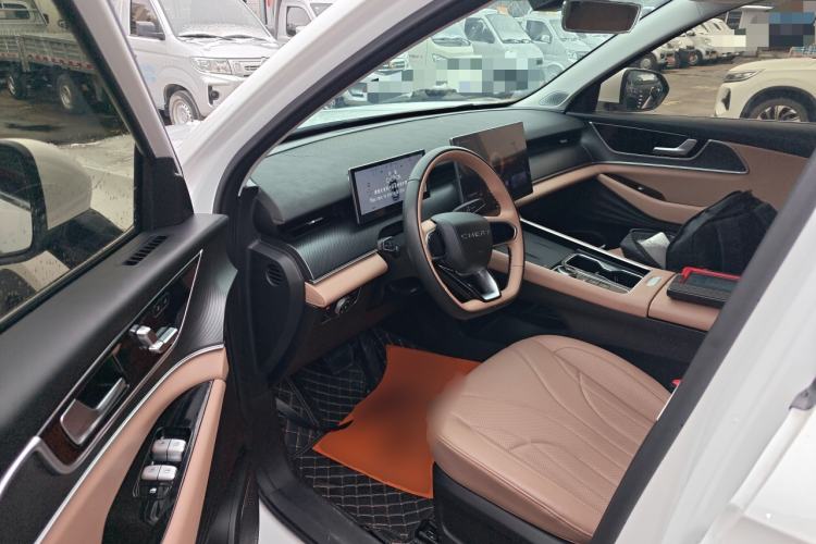 Used Chery Tiggo 8 L 2024 2.0T Two-Wheel Drive Comfort Edition 5 Seats