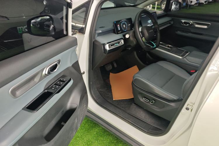 Used AION Y 2024 Younger Star Edition