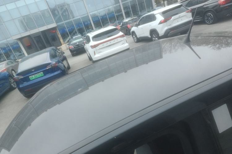 Used Chery QQ Ice Cream 2022 170km Sundae Phosphate Lithium-Ion