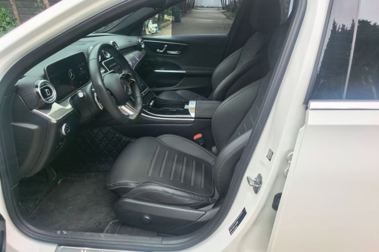 Used Mercedes-Benz C-Class 2024 Restyled C 260 L Sport Edition Left Front Seat