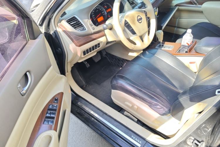 Used Nissan Teana 2009 Duke 2.5L XV VIP Deluxe Edition Driver Seat