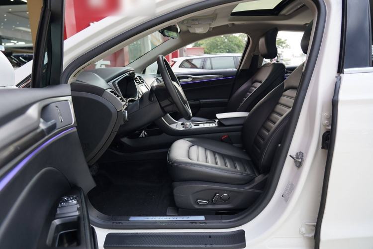 Used Ford Mondeo New Energy 2018 2.0 PHEV Smart-Controlled Fashion Edition China VI Standard
