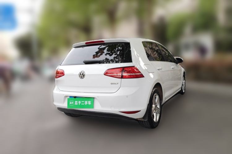 Used Volkswagen Golf 2016 1.6L Automatic Comfort Model Rear Right 45 Deg