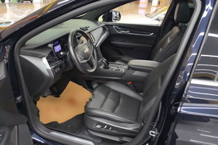 Used Cadillac XT5 2022 2.0T Two-Wheel Drive Luxury Version
